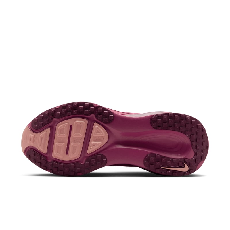 Nike Vomero 18 HM6804-604 02