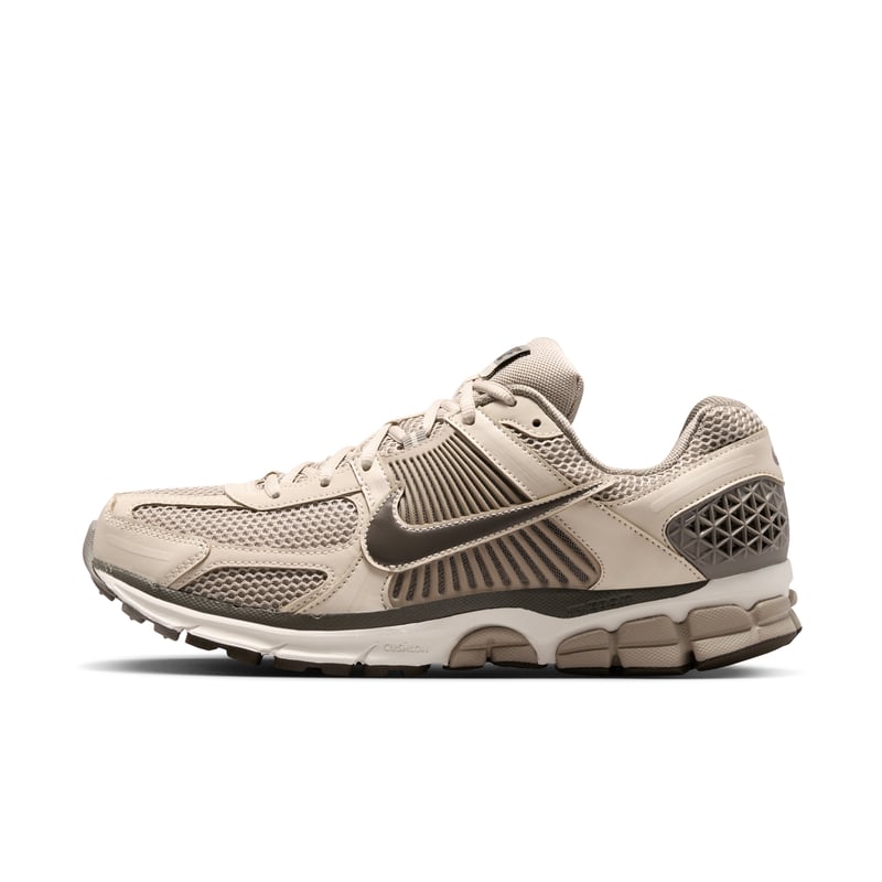 Nike Zoom Vomero 5 trainers "Desert Khaki & Classic Olive" | Men | SportStyle | 00 | SPORTSHOWROOM