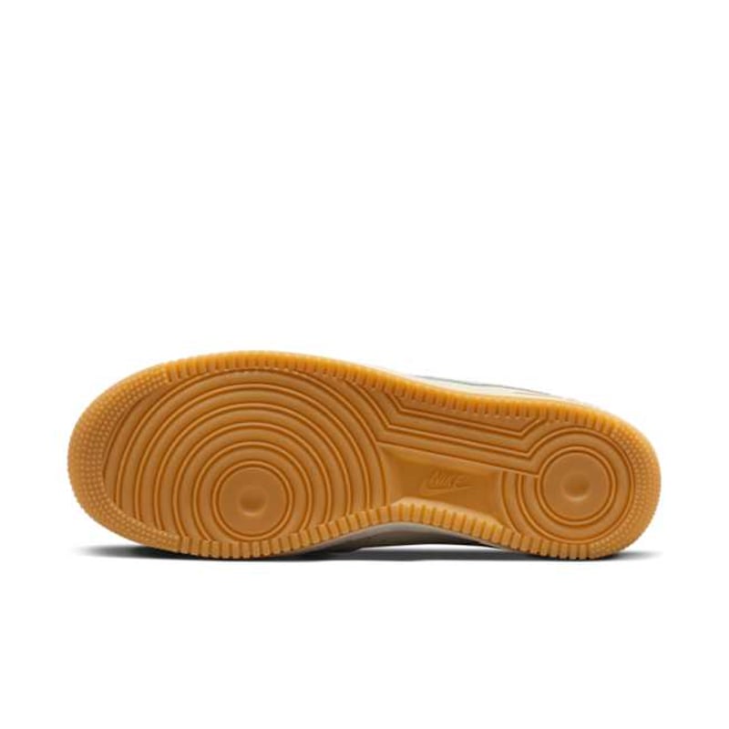 Nike Air Force 1 '07 HF5697-001 02