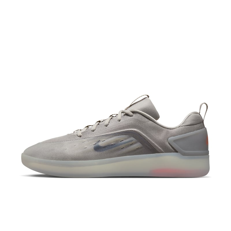 Nike SB Zoom Nyjah 4 FQ1273-001 01