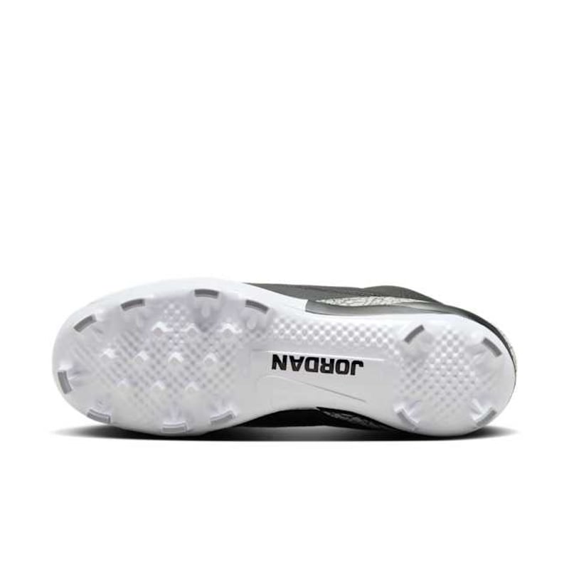 Jordan 3 Retro MCS FZ8627-001 02