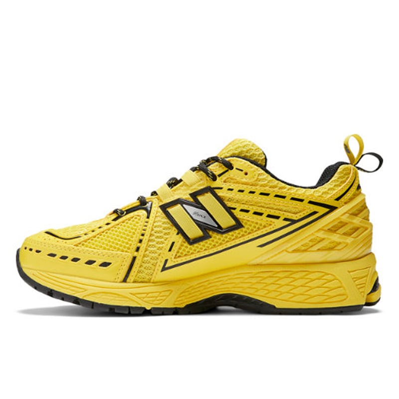New balance x GANNNI ☆ M1906RGA ‘Blazing Yellow’ hqdefault.jpg