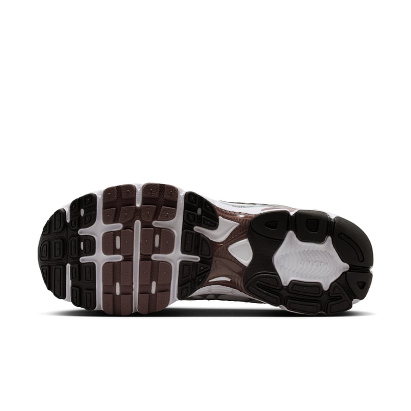 Nike Air Max Moto 2K HQ2056-109 02