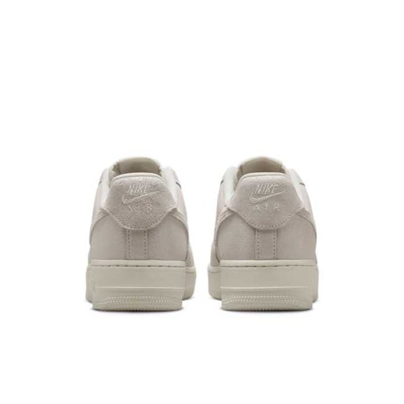 Nike Air Force 1 '07 SE HQ3499-100 06