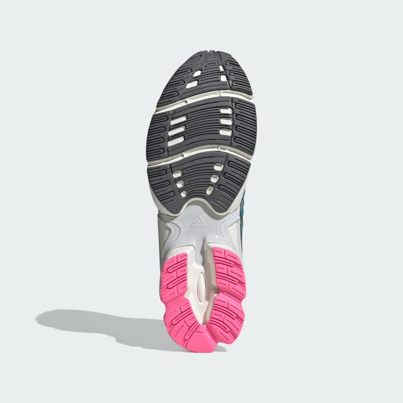 adidas OZWEEGO Pro IH0416 03