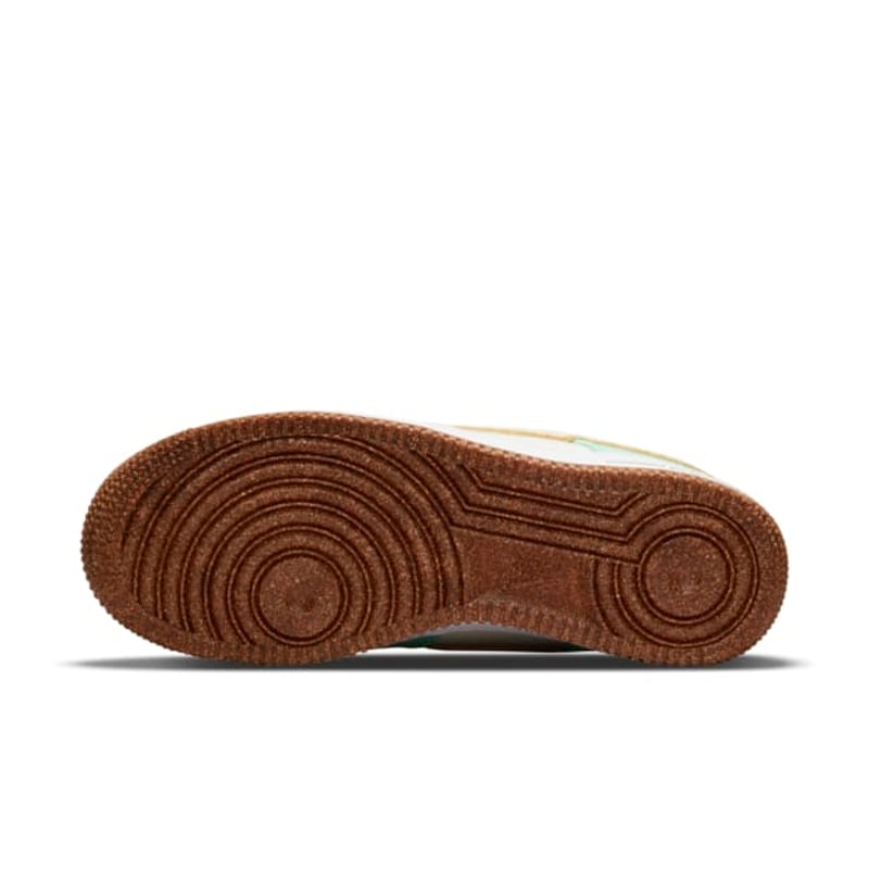 Nike Air Force 1 '07 LX CZ0268-300 02