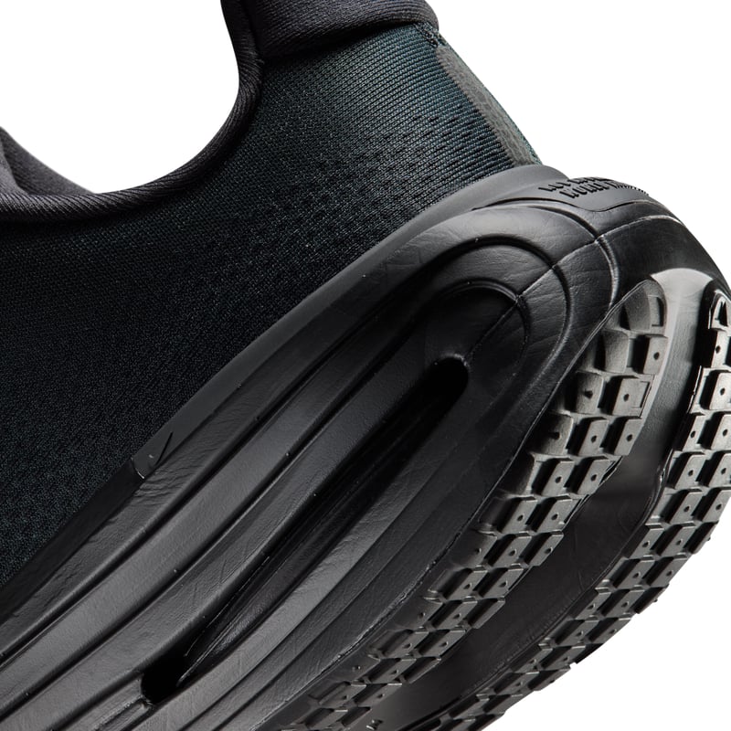 Nike Vomero Premium IQ0627-001 08