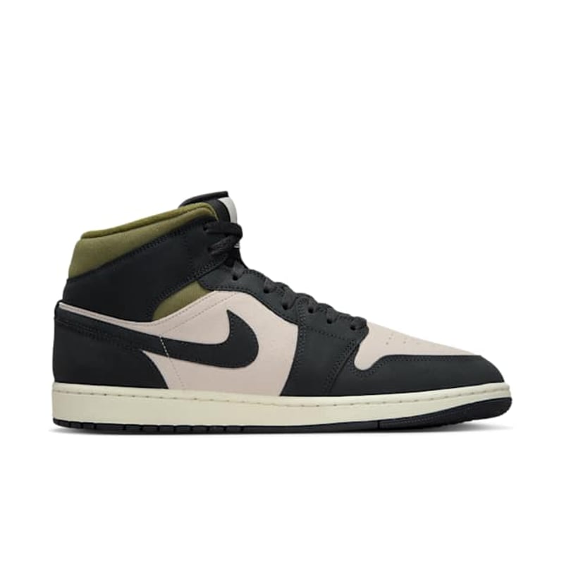 Jordan 1 Mid SE HV4091-102 03