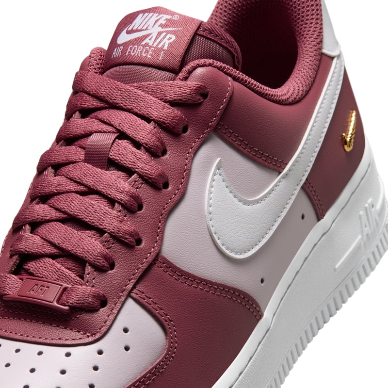 Nike Air Force 1 '07 Sneaker "Pink Smoke & Bleached Lilac" | Damen | Sportstyle | 07 | SPORTSHOWROOM