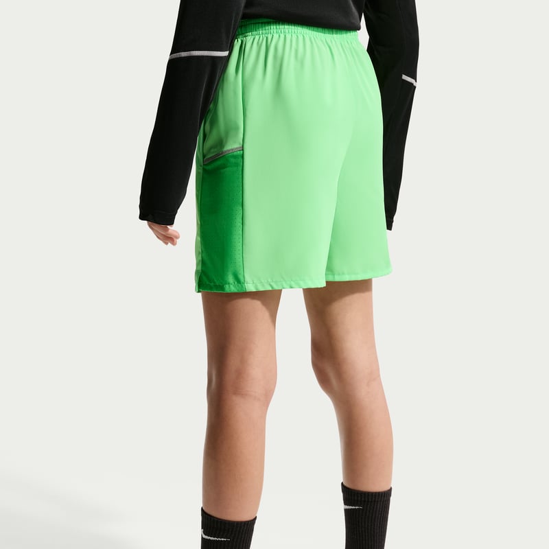 Short Nike Miler Dri-FIT "Illusion Green & Light Green Spark" | Enfant | Course à pied | 03 | SPORTSHOWROOM