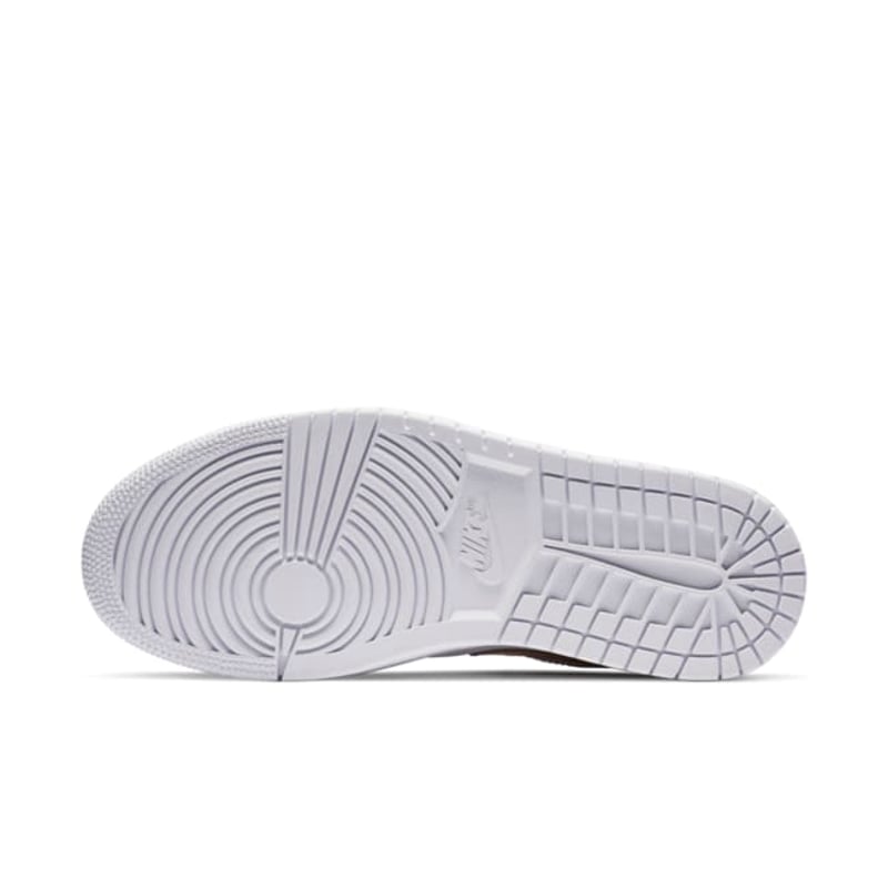 Jordan 1 Retro Low CZ4776-100 02