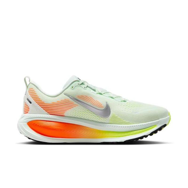 Nike Vomero 18 HM6803-300 03