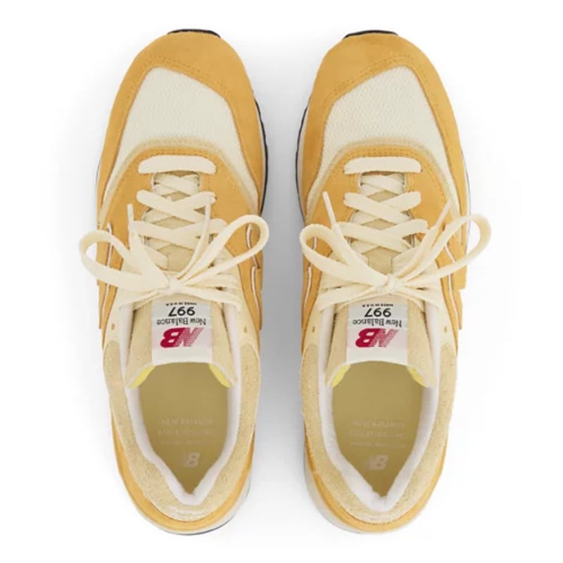 New Balance 997 Made in USA sneakers "Dried Apricot & Calcium" | Dame & Herre | Sportstyle | 01 | SPORTSHOWROOM