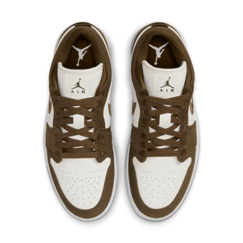 Jordan 1 Low SE DV0426-301 02