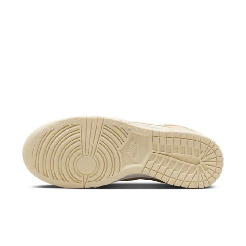 Nike Dunk Low HJ7673-004 02