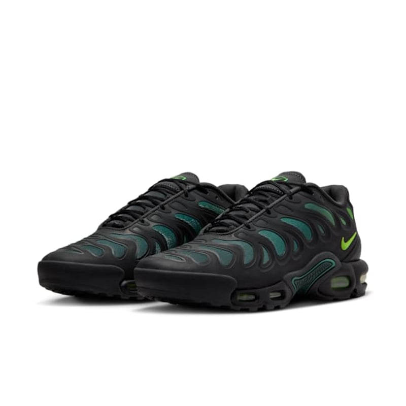 Nike Air Max Plus Drift FD4290-006 05