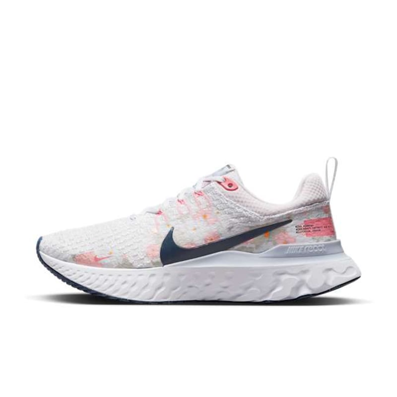Nike React Infinity Run Flyknit 3 Premium FD4151-100 01