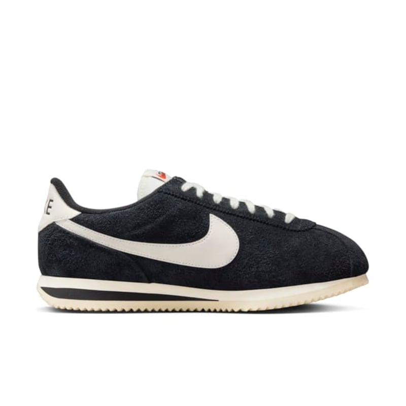 Nike Cortez Vintage FJ2530-001 03
