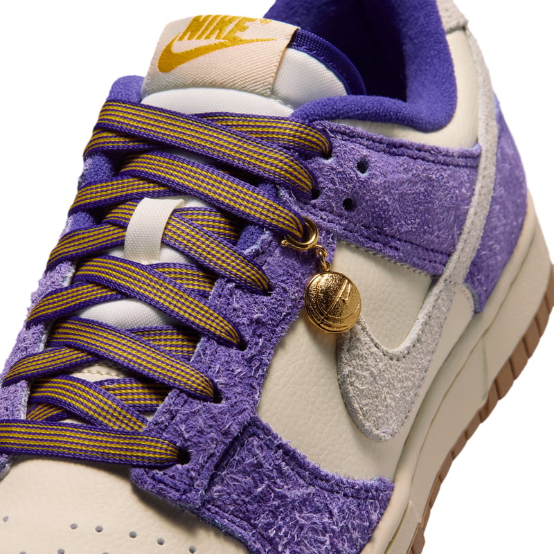 Zapatillas Nike Dunk Low "Game Day" | Mujer | Estilo deportivo | 07 | SPORTSHOWROOM