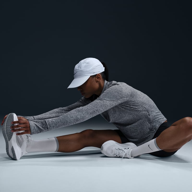 Nike Swift Dri-FIT UV HQ0499-084 03