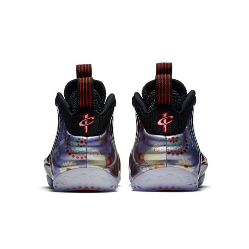 Nike Air Foamposite One AQ0566-001 06