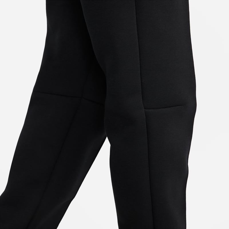 Nike Tech Fleece Mid-Rise FB8330-010 05