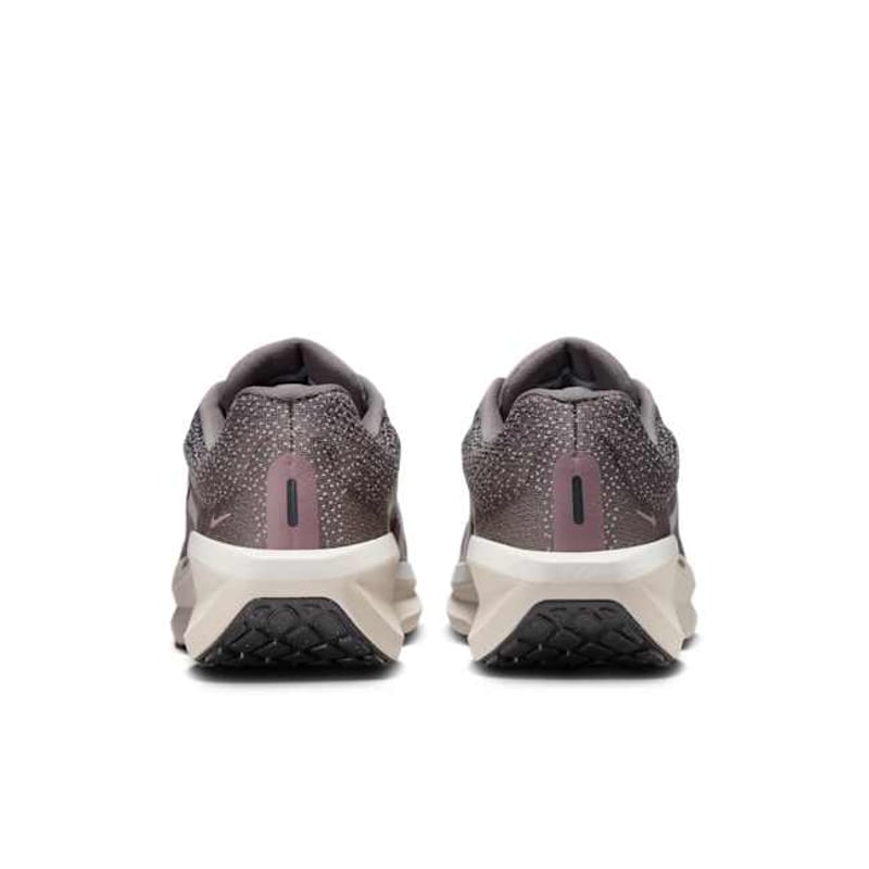 Nike Winflo 11 FJ9509-200 06