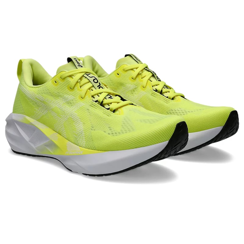 ASICS Novablast 5 1011B974-750 02