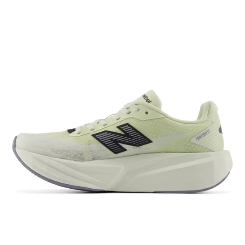 Tekaški copati New Balance FuelCell Rebel v5 "Pistachio Butter & Sea Salt" | Ženske | Tek | 01 | SPORTSHOWROOM