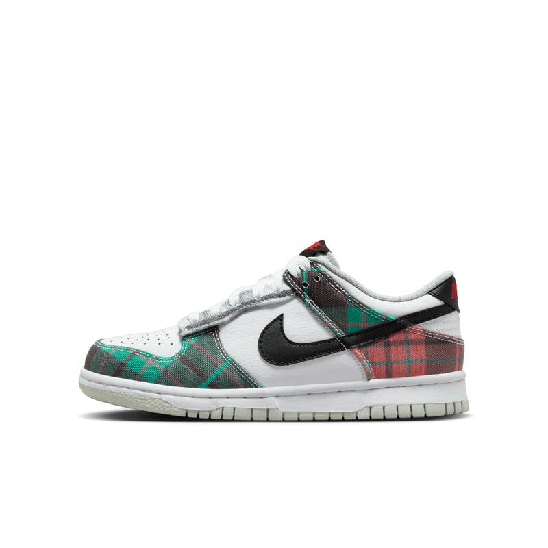 Nike Dunk Low SE