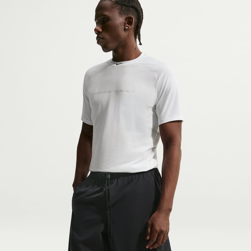 Szorty Nike Tech Helios Dri-FIT "Black" | Mezczyzni | Sportstyle | 03 | SPORTSHOWROOM