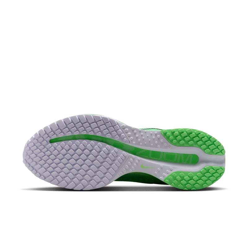 Nike Pegasus Premium runners "Illusion Green" | Women | Running | 01 | SPORTSHOWROOM