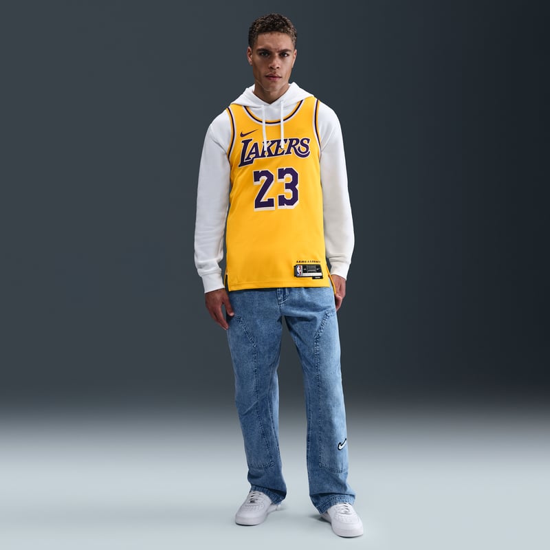 Majica Nike LeBron James Los Angeles Lakers Icon Edition 2022/23 Dri-FIT NBA Swingman "Amarillo" | Moški | Košarka | 07 | SPORTSHOWROOM