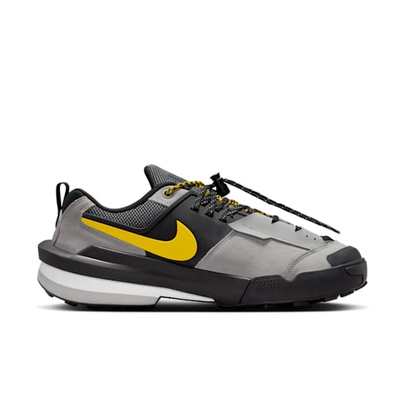 Nike Zegamadome x sacai HQ8618-002 03