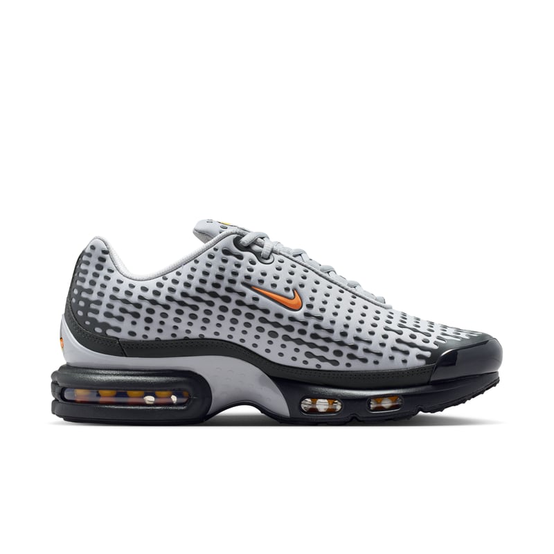 Tenisky Nike Air Max Plus 7 "Light Smoke Grey & Hot Curry" | Muži | Sportstyle | 03 | SPORTSHOWROOM