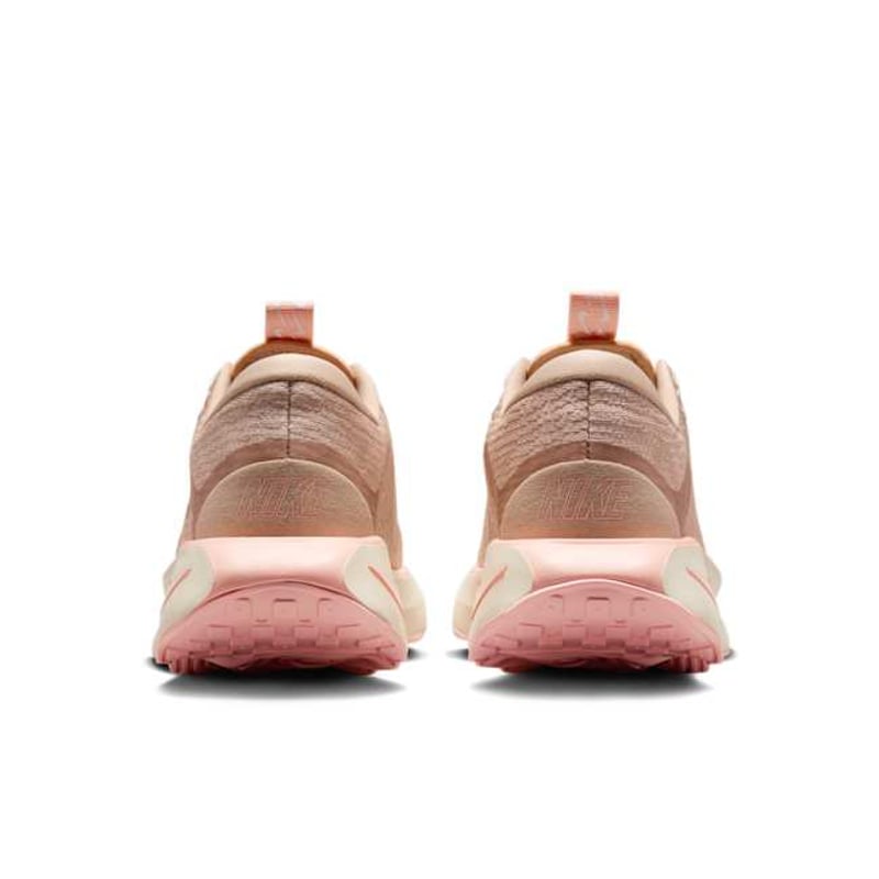Nike Motiva IB8136-248 06