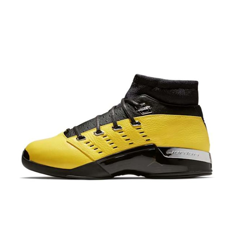 Jordan 17 Retro Low x SoleFly AJ7321-003 01