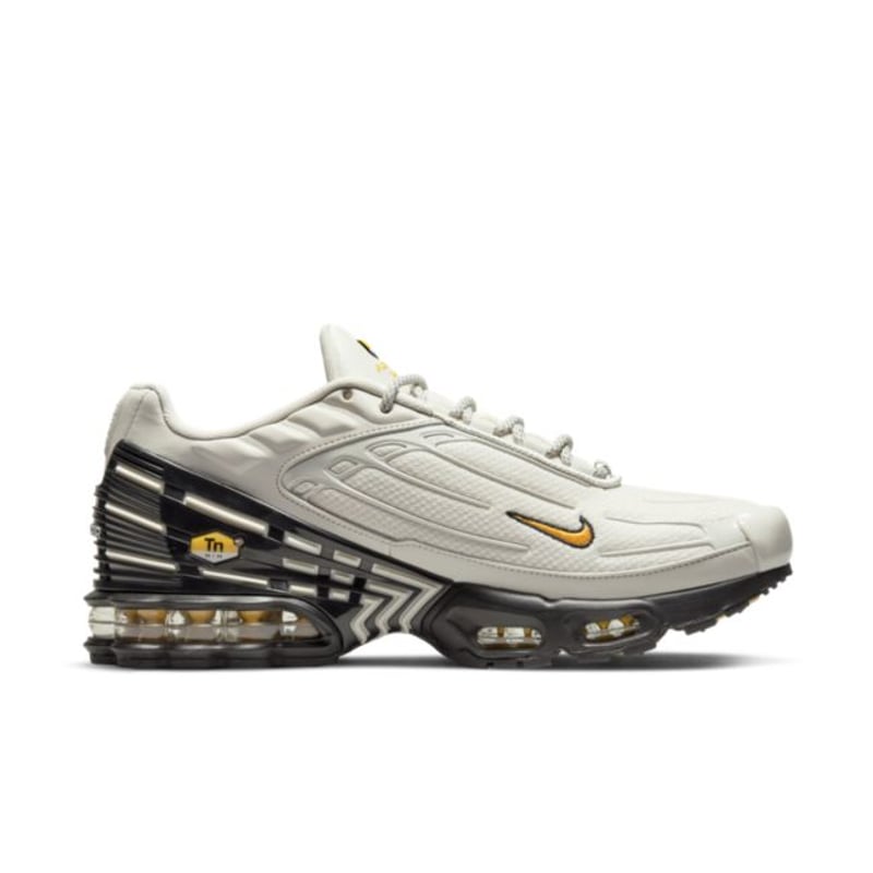 Nike Air Max Plus 3 DO6385-001 03