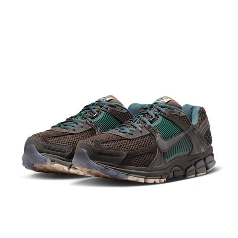 Nike Zoom Vomero 5 FQ8174-237 05