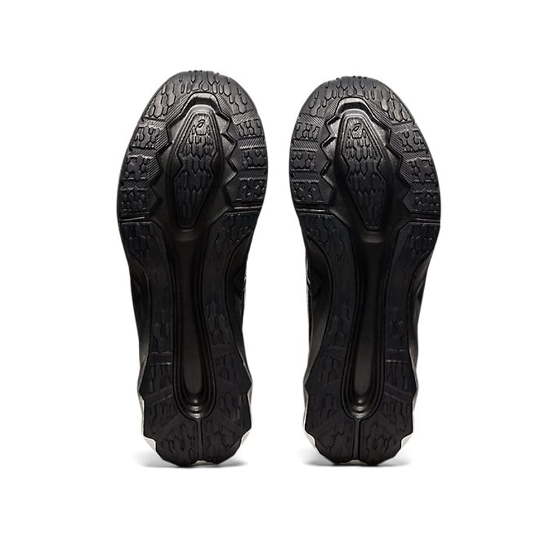 ASICS Novablast 1011B157-001 07