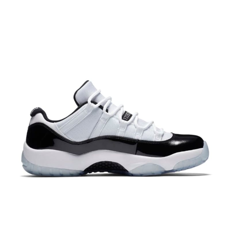 Jordan 11 Retro Low 528895-153 03