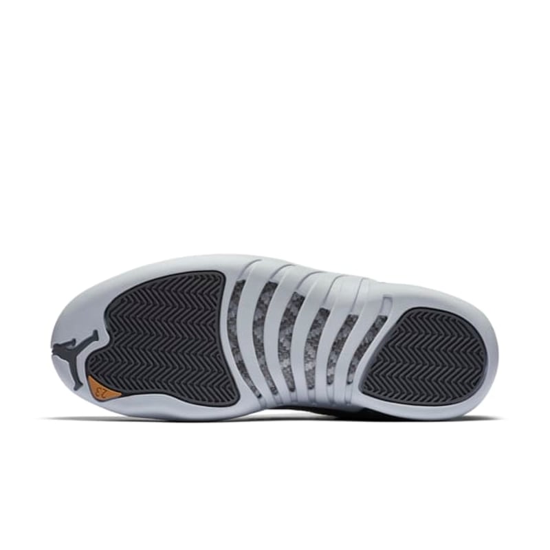 Jordan 12 Retro 130690-005 02