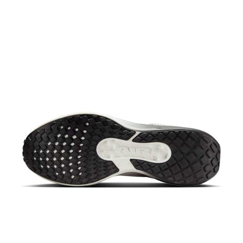 Nike Winflo 11 SE HQ7975-100 02