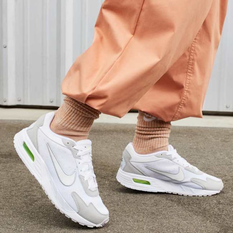 Nike Air Max Solo FN0784-003 02