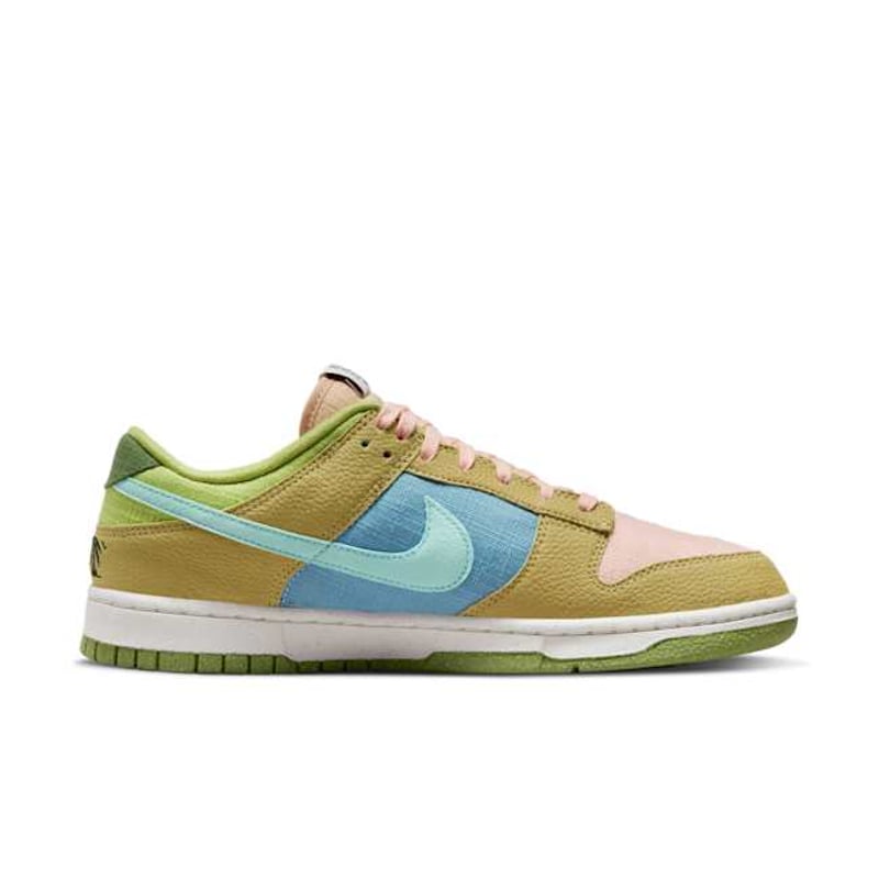 Nike Dunk Low DM0583-800 03
