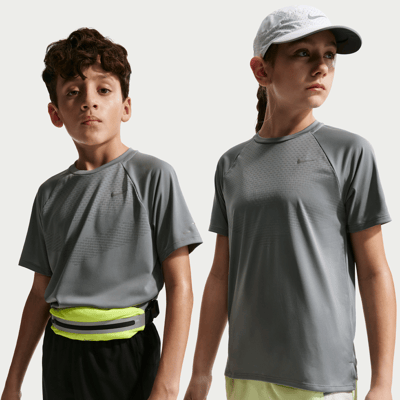 Nike Stride Dri-FIT IO0522-084 01