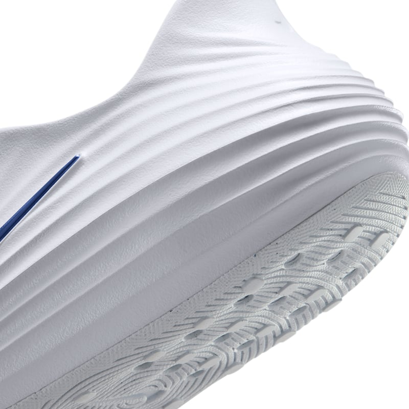 Nike ReactX Rejuven8 sneakerek "Football Grey & Aluminum" | Női | Sportstyle | 08 | SPORTSHOWROOM