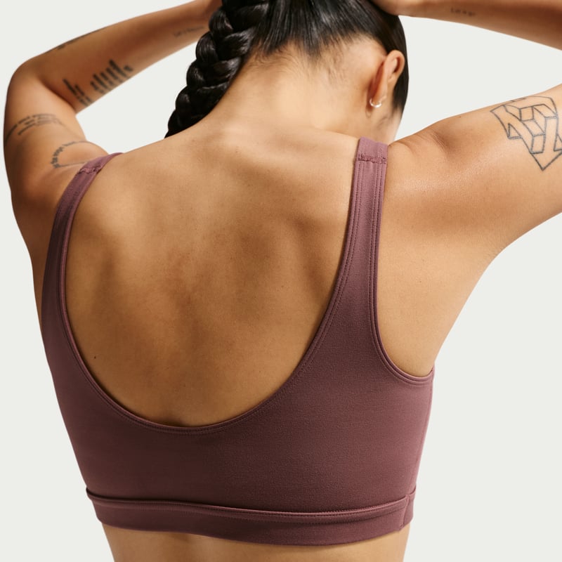 Nike One Medium-Support IB9926-502 02