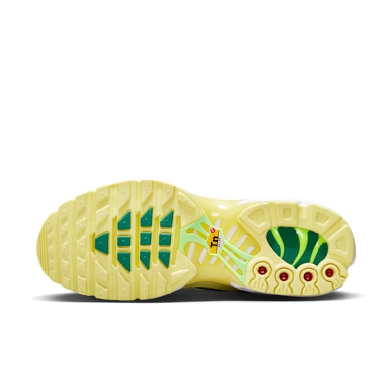 Nike Air Max Plus DZ3670-300 02