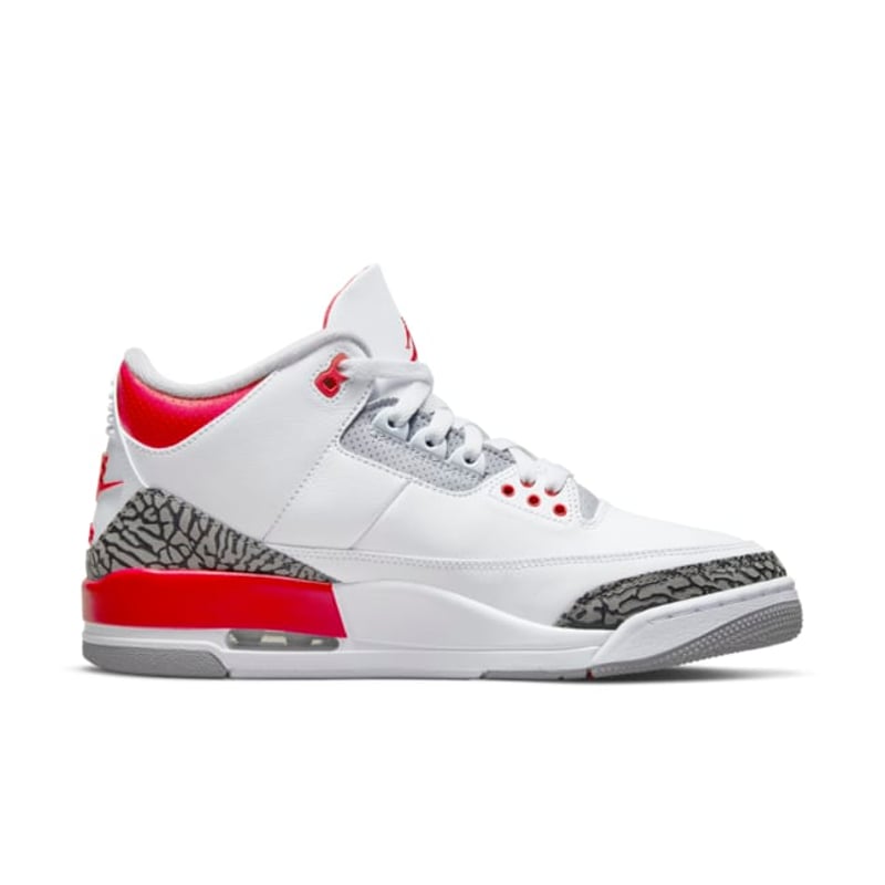 Jordan 3 Retro DN3707-160 03